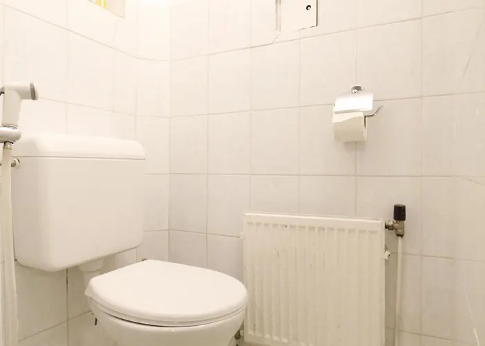 Comfortable Near Schonbrunn Palace